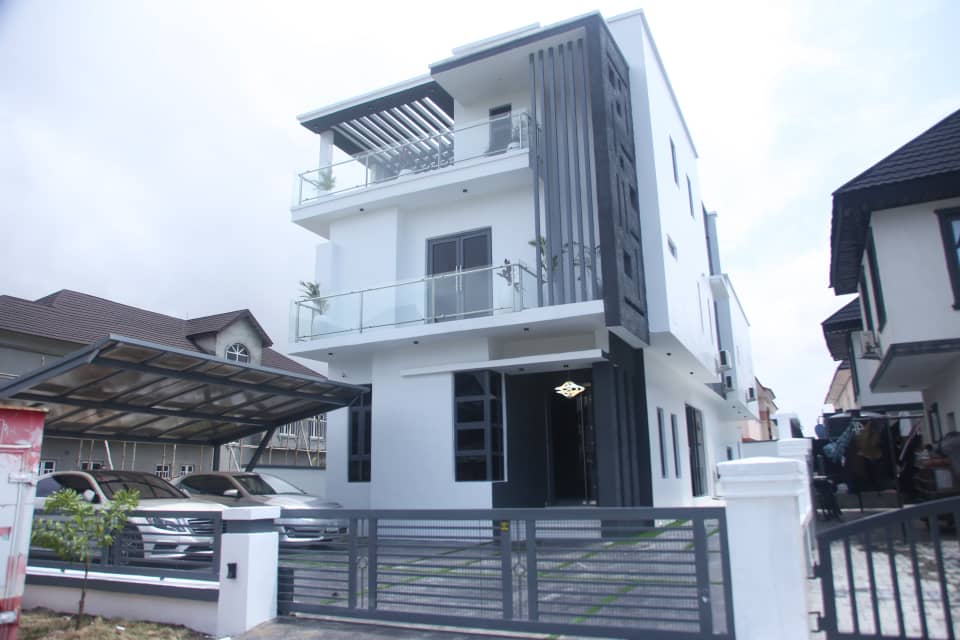 Completed detached duplex at Arcadia Groove Estate